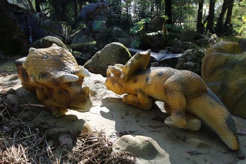 Zoo parc bretagne  - dinosaures 