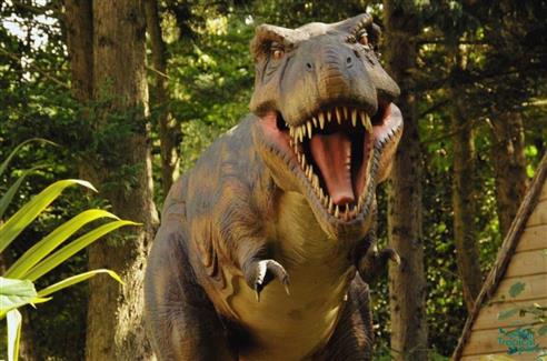 Parc attraction dinosaures Bretagne