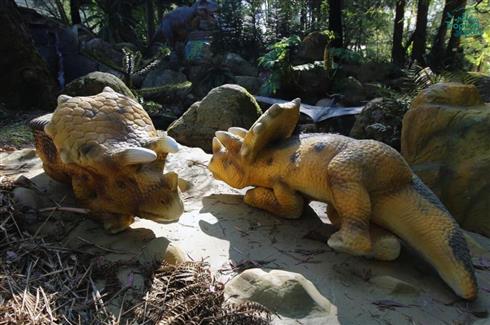 Dinosaures jurassique parc morbihan